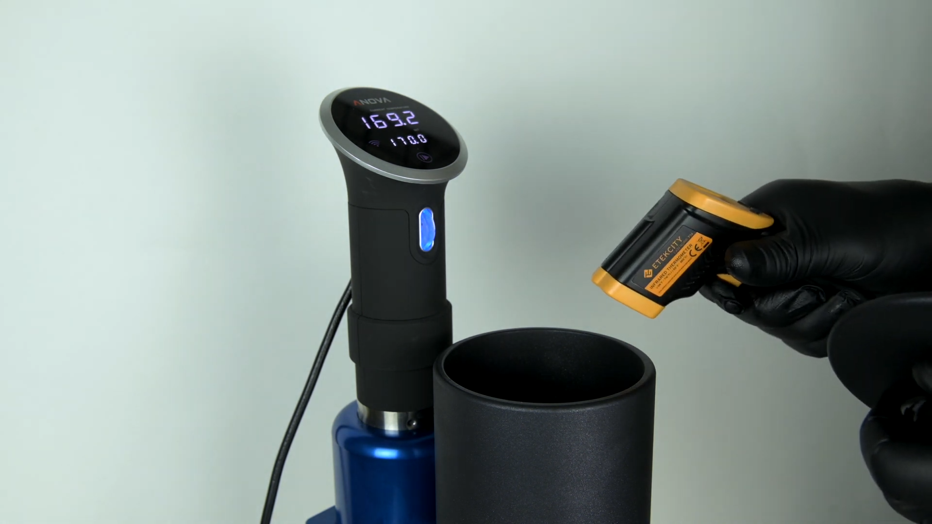 CoolJarz™ HotShot™ A-10 Oil Cartridge Filling Machine - Fast, Reliable, Precise, Nearly ZERO Waste! 6-10 screenshot